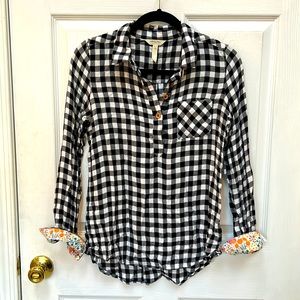 Matilda Jane x Joanna Gaines Magnolia Dreams Plaid top Size Small